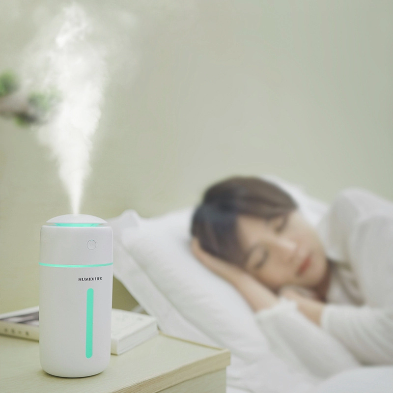 Humidificador elaborado en ABS + PP + Silicona, 16.5 x 7.7 x 7.7 cmts