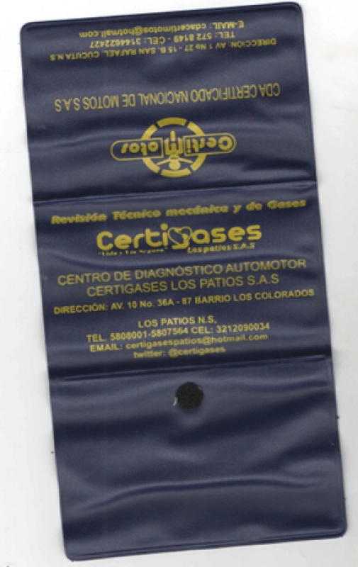 PortaDocumentos Triple para Soat del Carro, en plastico con broche, de 23 x 11 cmts