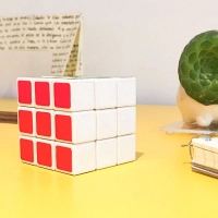 Cubo Rubik Antistress en plastico ABS, de 5.7 cmts.