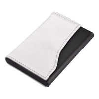 Porta Tarjetas elaborado en Aluminio y Cuero